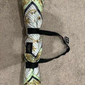 Victoria's Secret Packable Nautical
Pack & Fold Beach Blanket